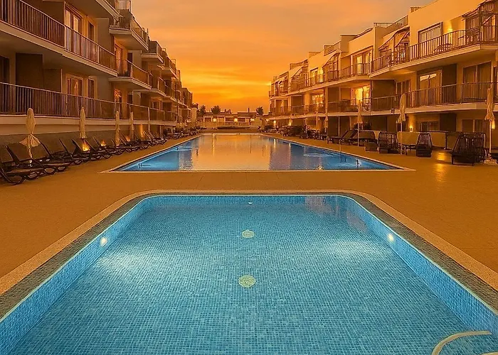 Vamos Tenerife - Playa La Arena - * 圣地亚哥港